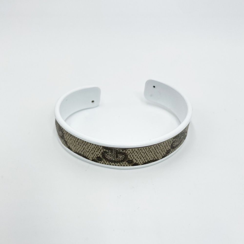 Gucci GG Monogram Cuff Bangle - Picture 6 of 11